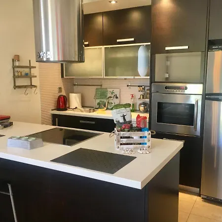 Diamond Appartamento Néa Péramos